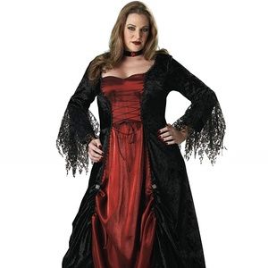 Gothic Vampress Costume